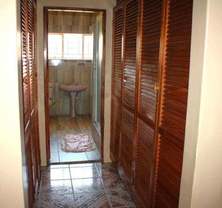 4 Bedroom Property for Sale in Carters Glen Northern Cape